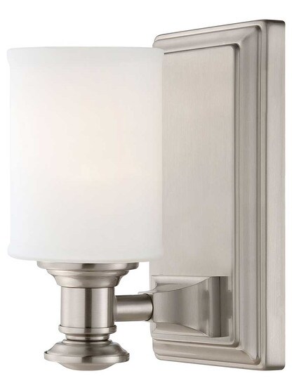 Harbour Point 1-Light Bath in Brushed Nickel.